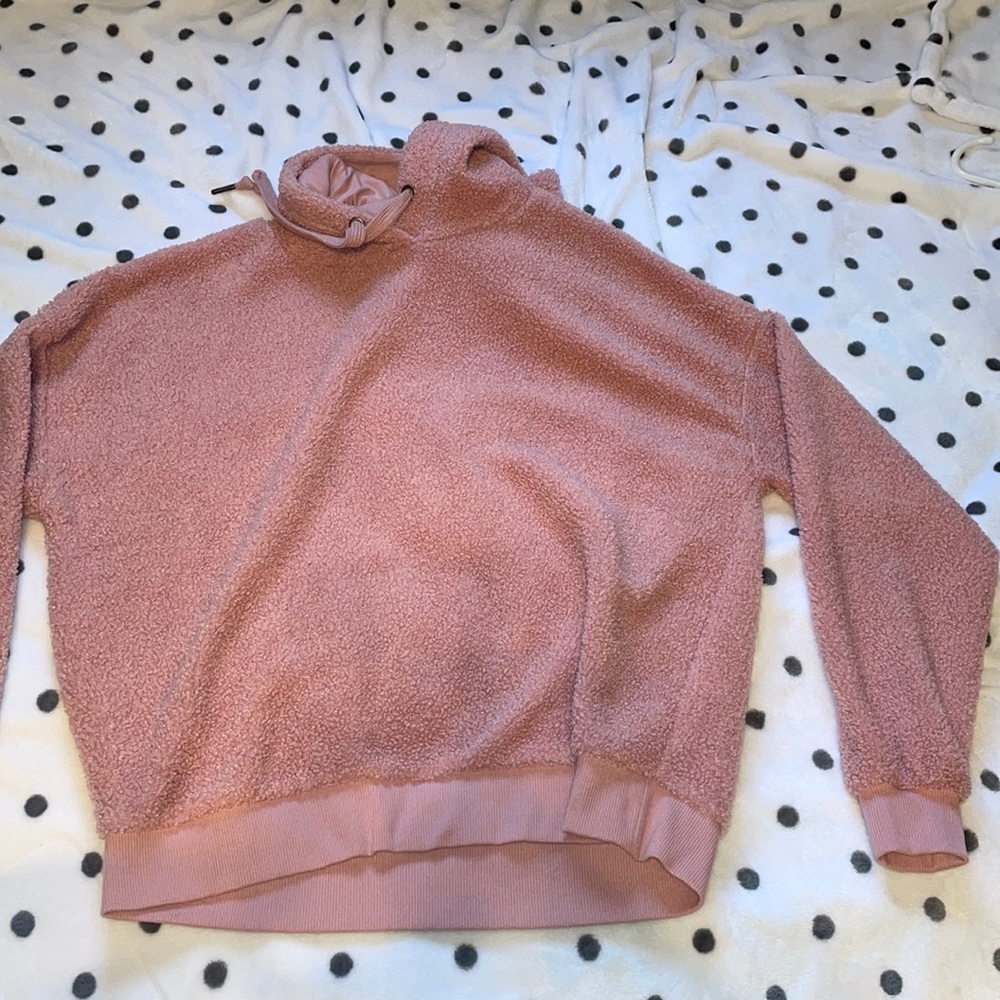 pink hoodie